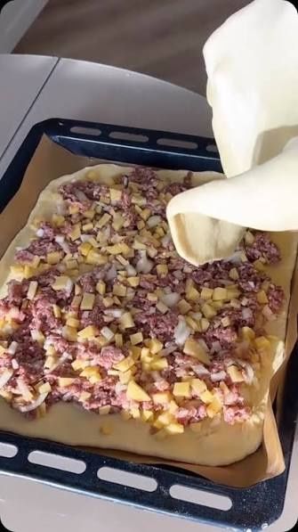 Пироги выпечка ватрушки и мясной