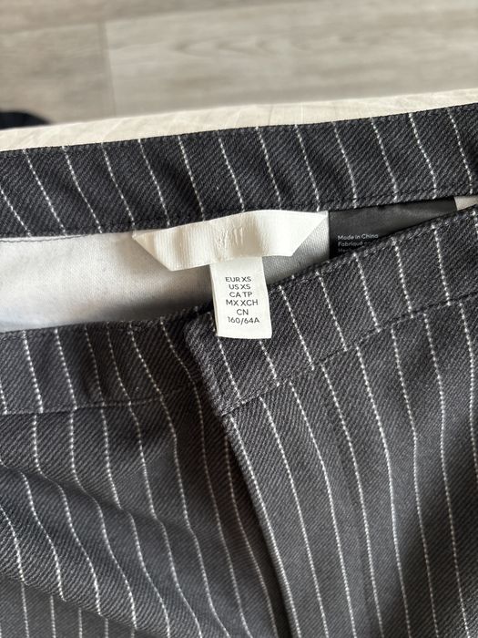 Прав панталон H&M