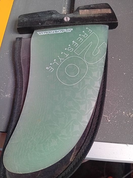 Уиндсърф сърф дъска  surf JP freestyle 98 литра,мачта 3.70 RRD,гик,пл