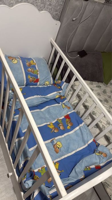 Продам манеж для ребенка