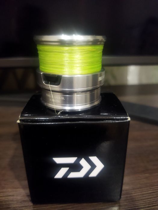Daiwa lt шпуля 2500S.