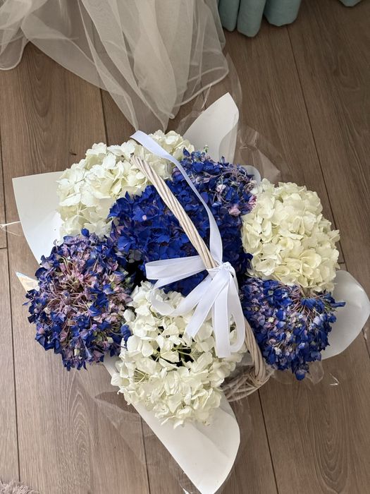 Продам цветы гартензии