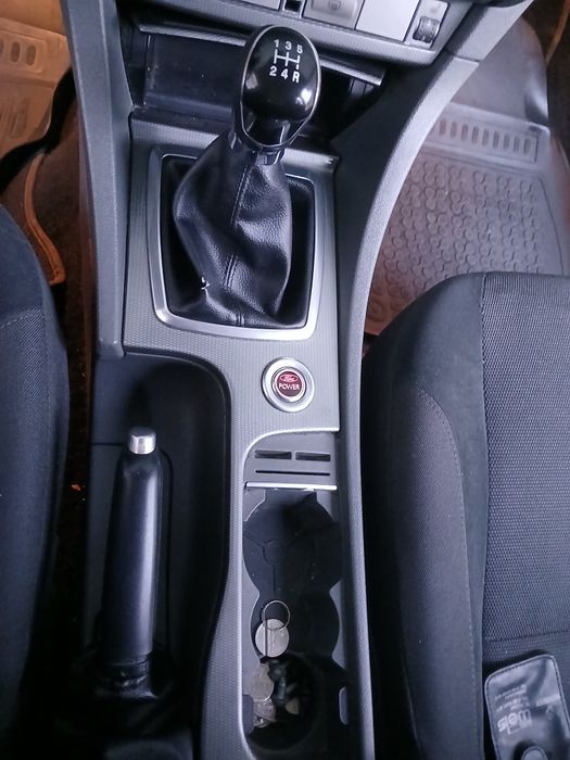 FORD Focus 2012 — imagine 5
