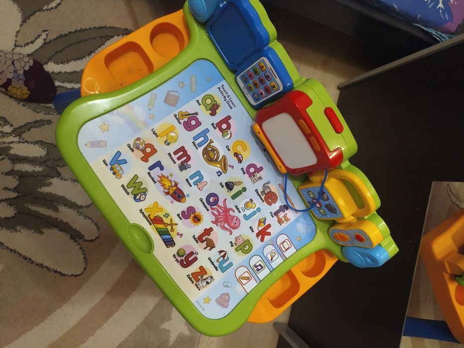 Образувателна масичка vtech