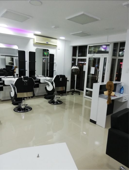 Spatiu Republici Ploiesti langa Mega