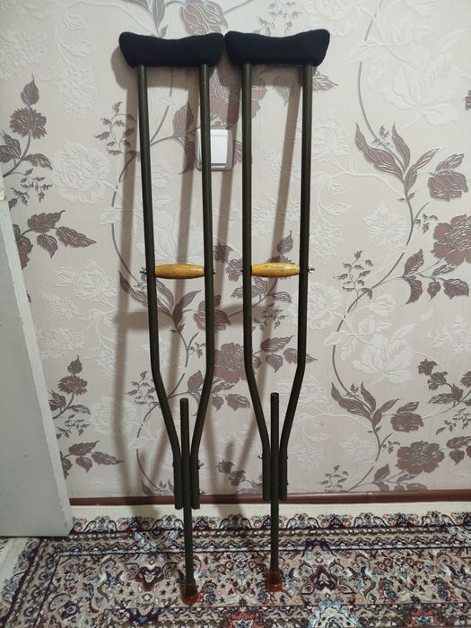 Qóltiq tayoq ijara Hassa Kostili Arenda 3 ming Костыли сдаю