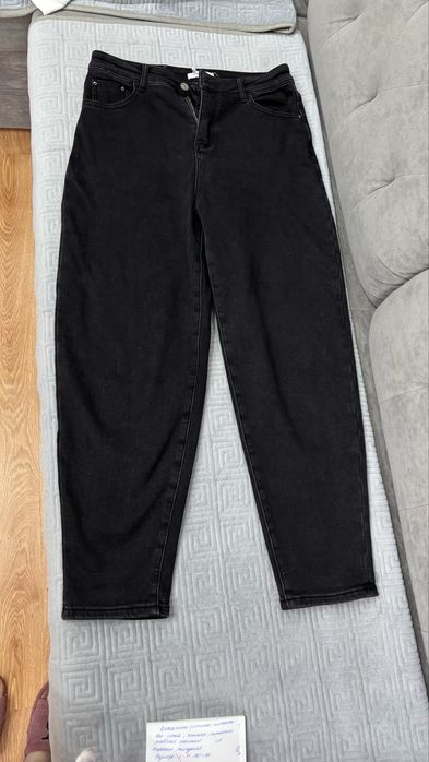 Женскии черные джинсы