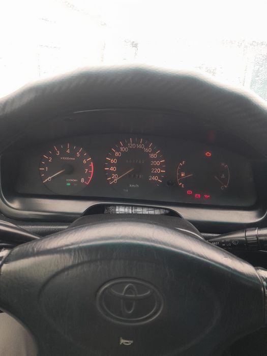 Продам Toyota Carina E