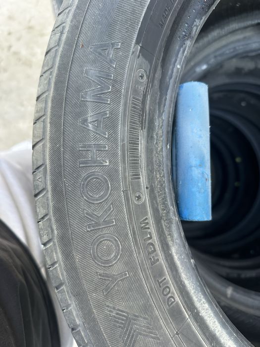 Продам Резину уокохама на 17