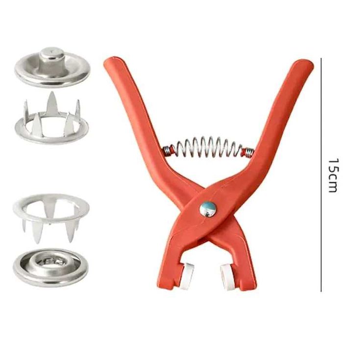 Уред за поставяне на копчета тик-так