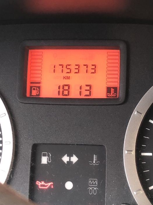 DACIA Logan 2005 — imagine 5
