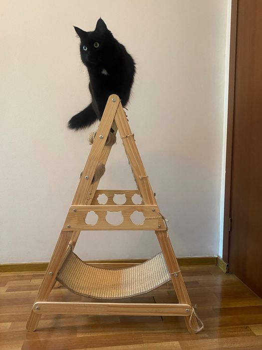 Лесенка для котиков