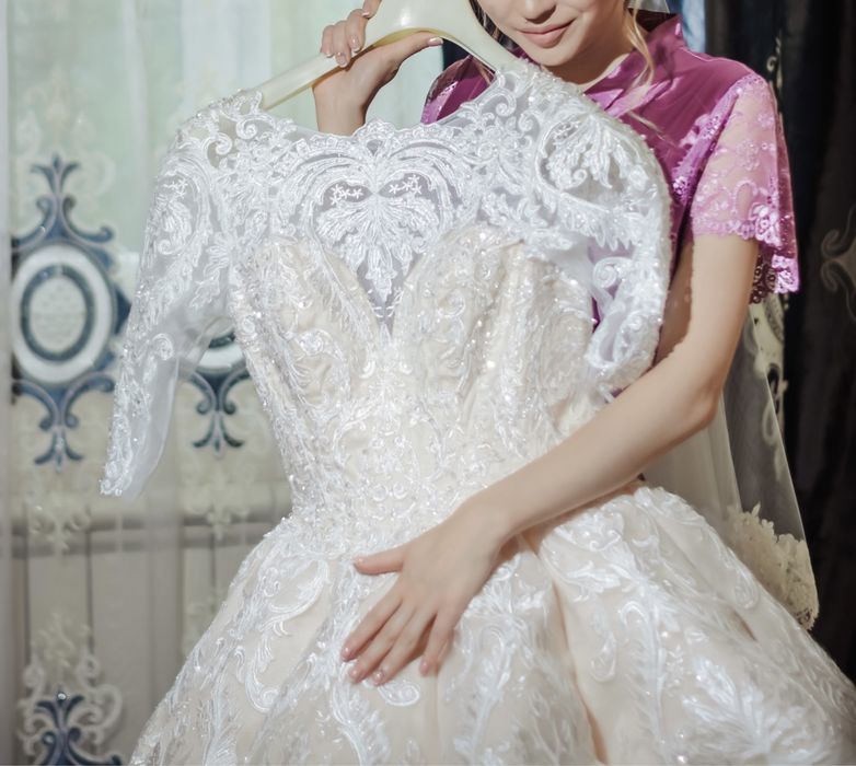 Сдаётся в аренду Шикарное Свадебное Платье