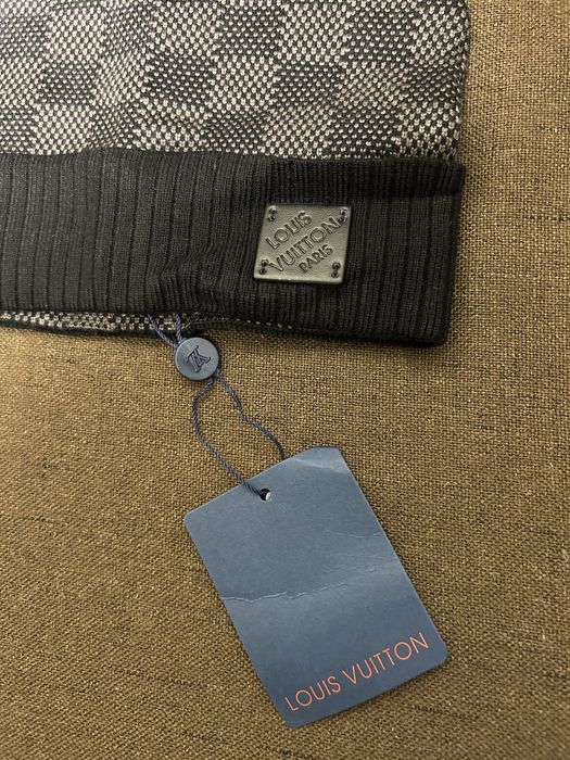 Caciula Louis Vuitton