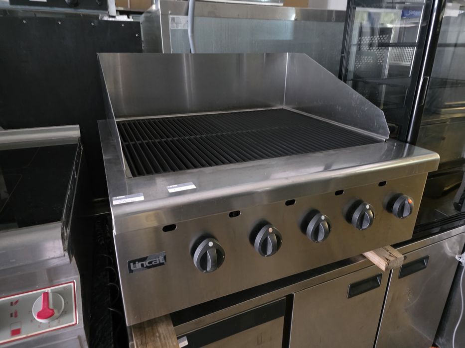 Газови скари 80на80см 2800лв