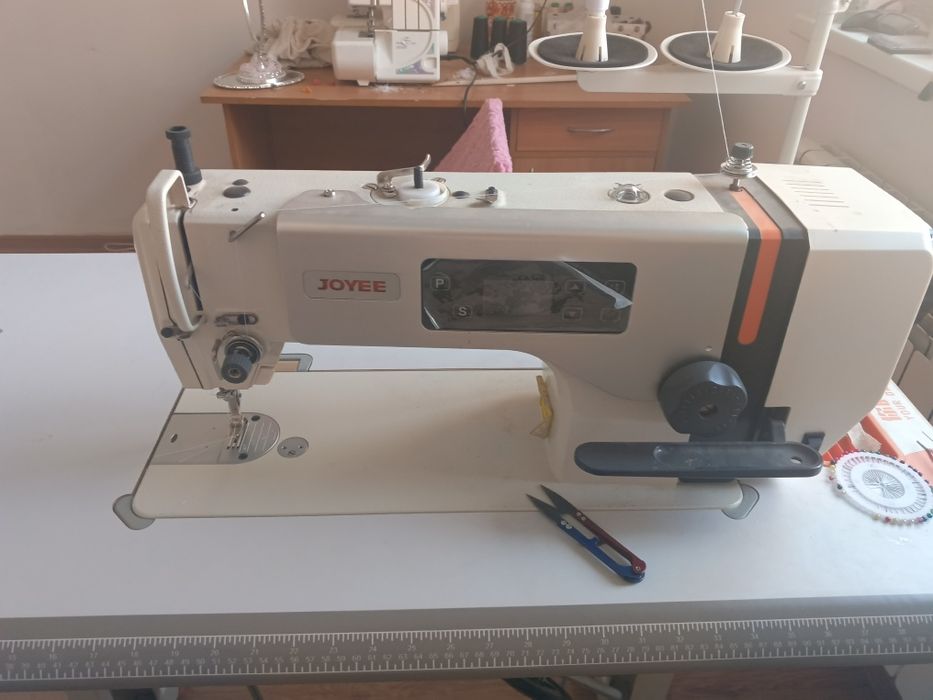 Tikuv mashinasi Joyee