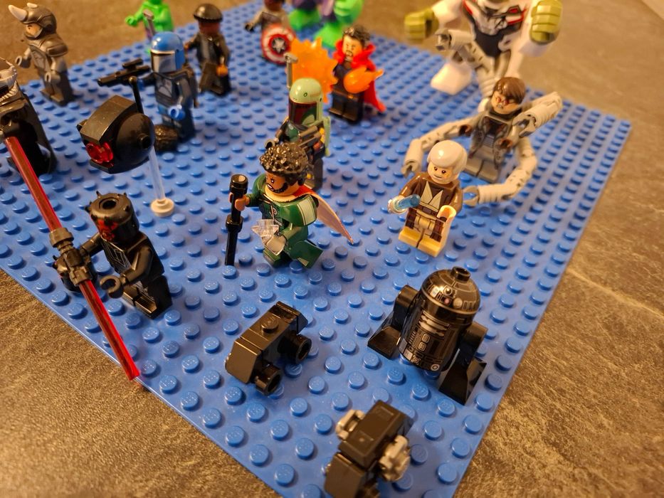 lego minifigurine originale LEGO