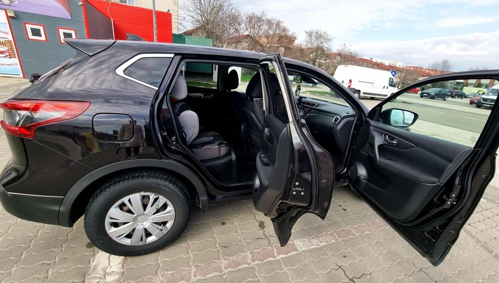 Nissan Qashqai N-Connecta 2018
