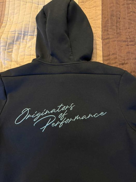 Спортен екип UNDER ARMOUR