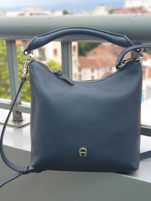 Дамска чанта Aigner