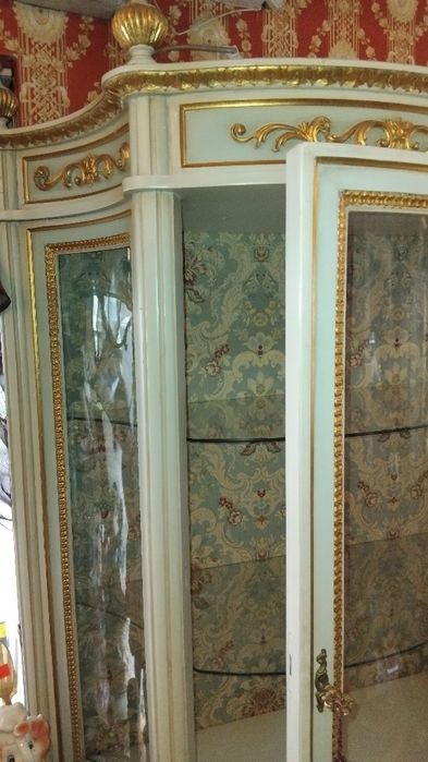 4 венециански барокови витрини