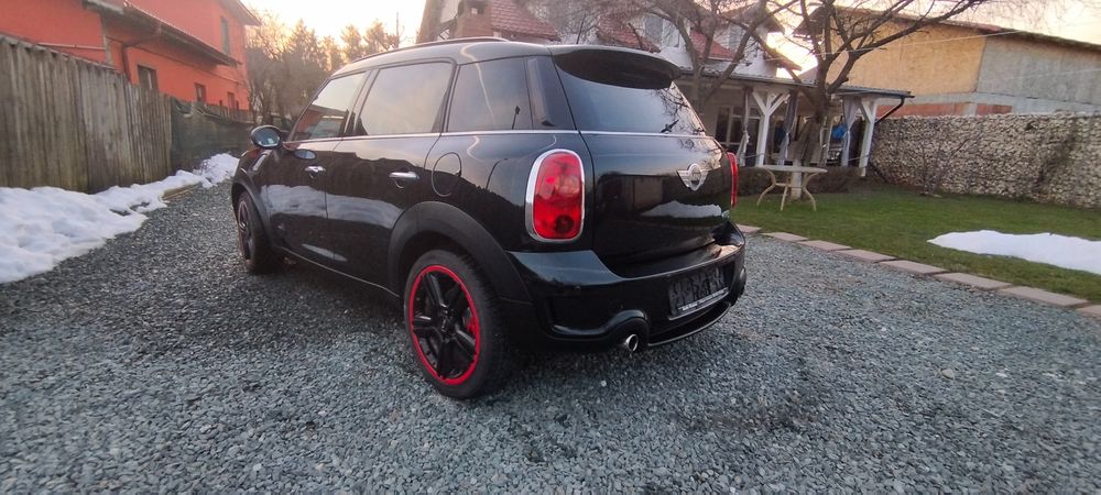 Mini S 4x4 i benina 1,6 TURBO  cu 184 CP  an 2012