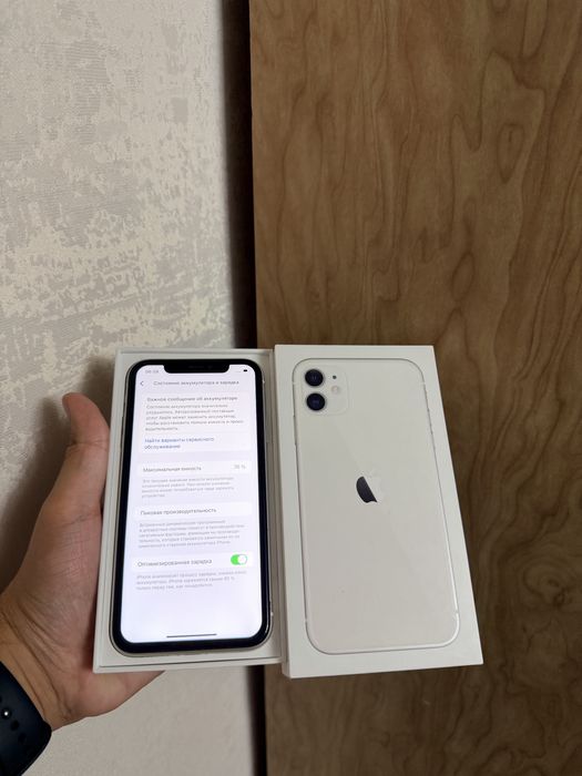 iPhone 11/128Gb - В идеальном состоянии