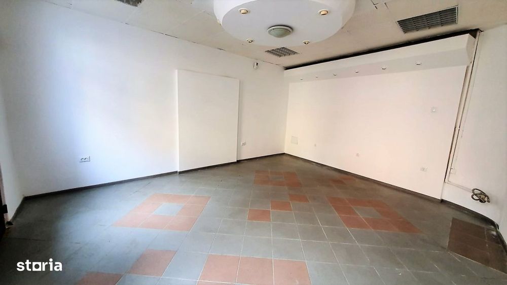 Spațiu comercial 45mp zona Orasul de Jos - Vedere 2