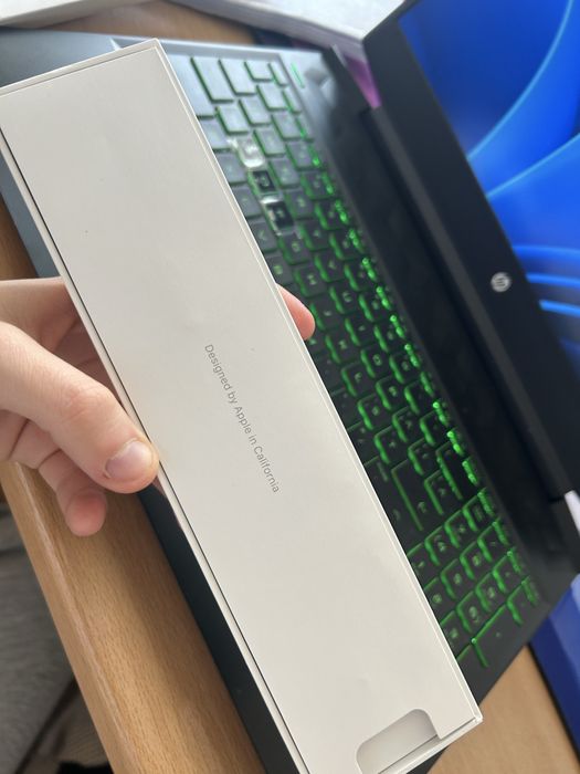 Apple pencil generația 1 lightning connector