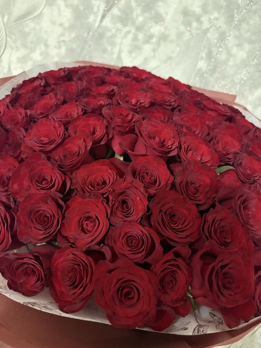Продам свежий букет из 101 розы