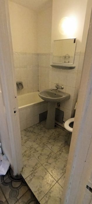 Garsonieră decomandată de închiriat – Str. Fabricii, Cluj-Napoca