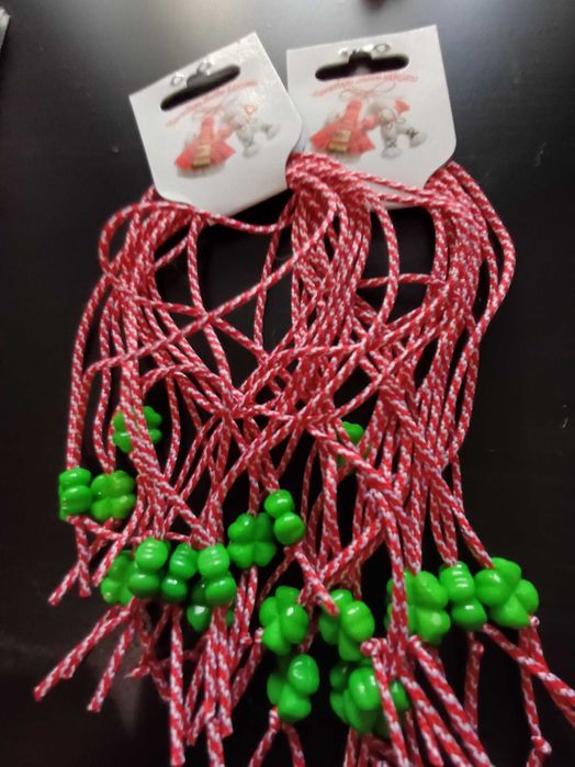 Мартеници десятки