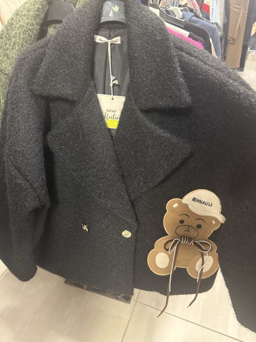 Дамско палто с мече