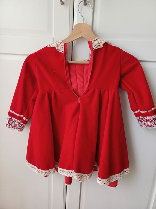 Rochie catifea fetita