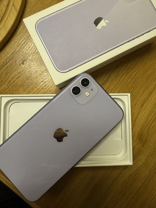 Продам IPhone 11 ( 128 ГБ)