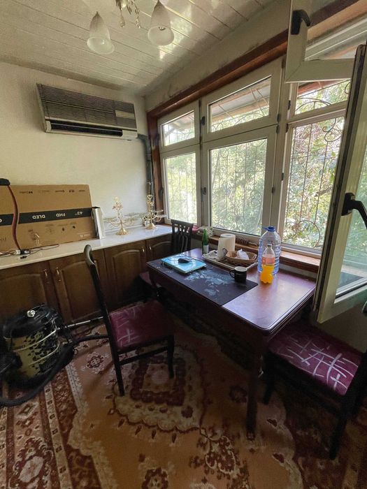 3xonali kvartira, ishlaydiganlar qo'yiladi