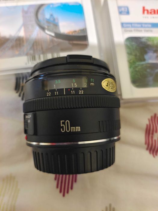 Фотоапарат Canon
