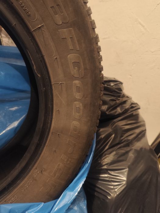 Зимни гуми bfgoodrich 215 60 16