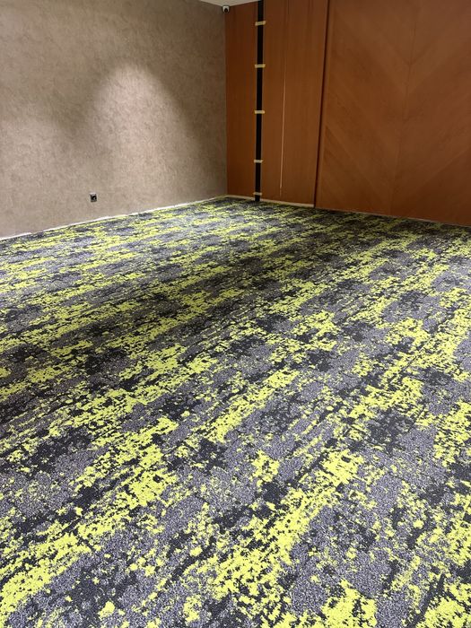 Установка ковров, ковролинов, оверлог и т.д