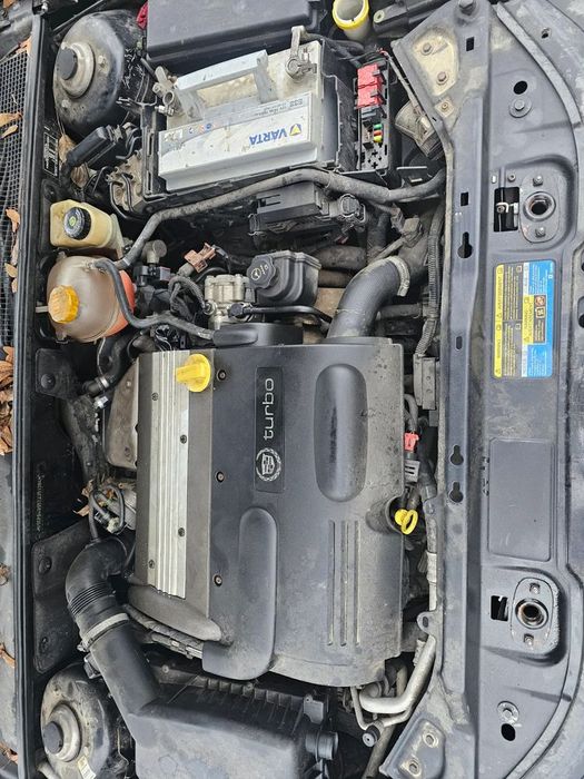 dezmembrez cadillac bls 2000 benzina an 2008