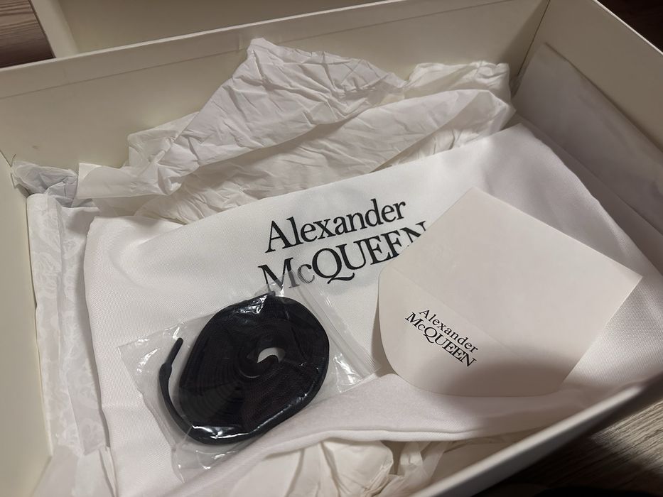 Alexander McQueen sneakers black sparkle