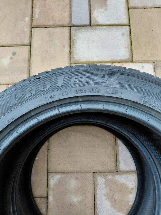 Anvelope vara viking protech newgen 215 50 17