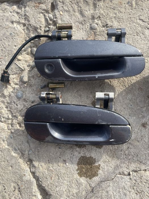 Продам ручки Mitsubishi Galant