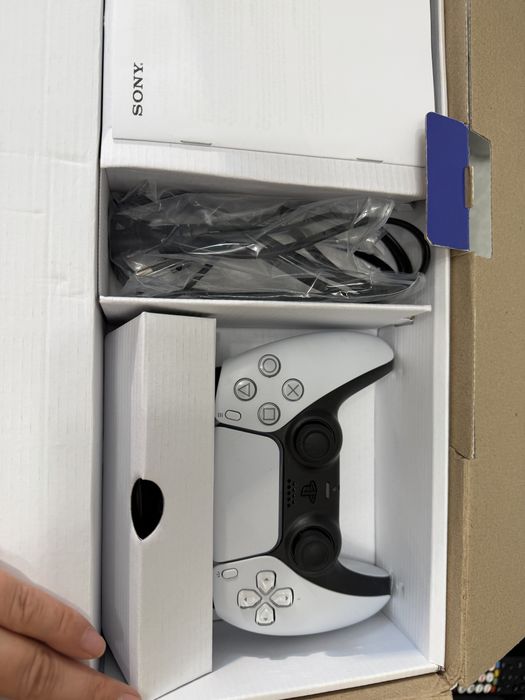Ps 5 игровая приставка новая