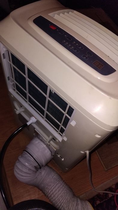 Se vinde aer conditionat 9000btu.