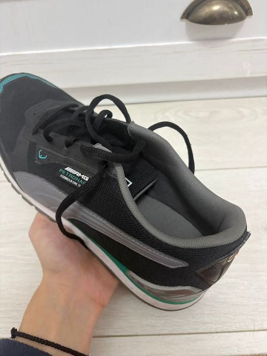 Vând 3 perechi adidasi