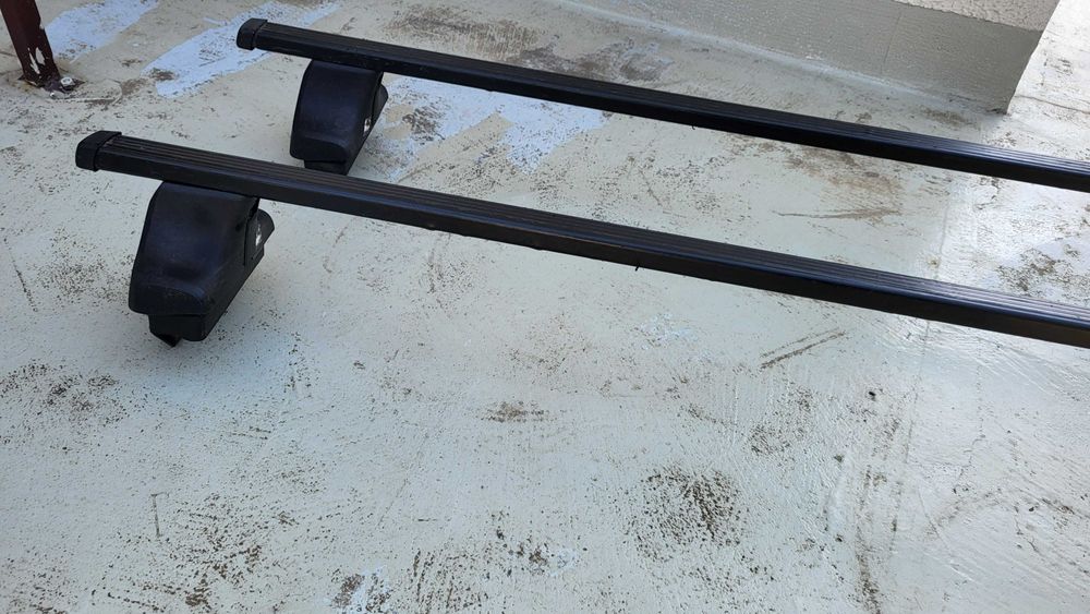 Bare portbagaj Auto Thule pentru Volkswagen Jetta modele 2008 - 2022