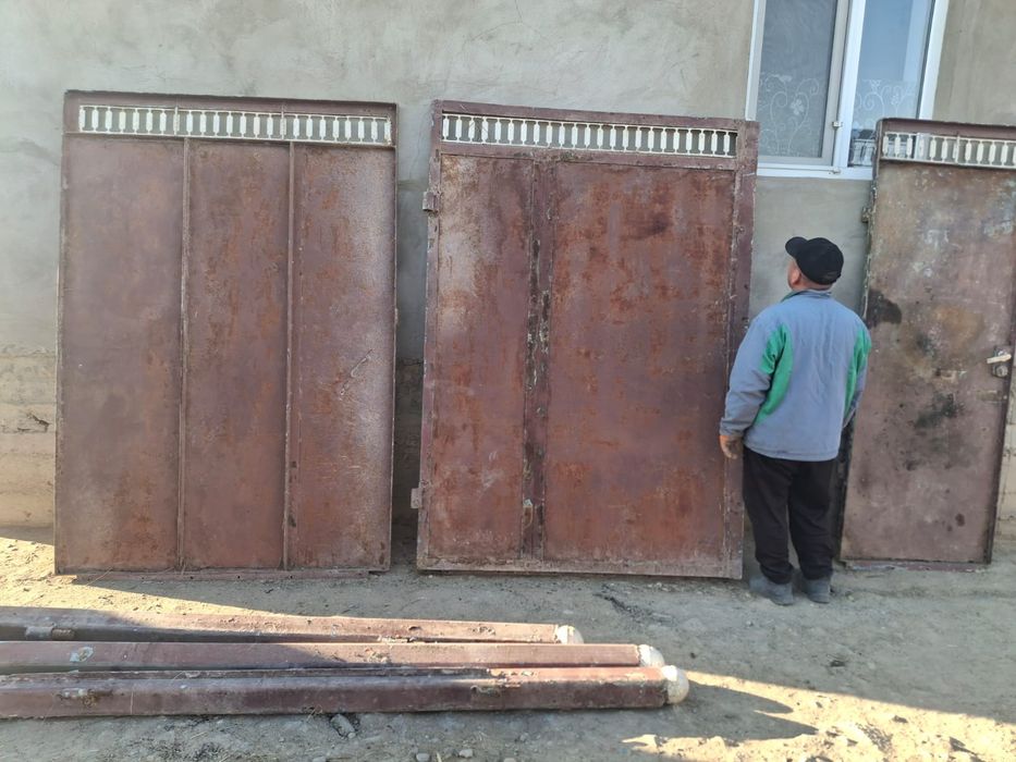 Ворота продам ...