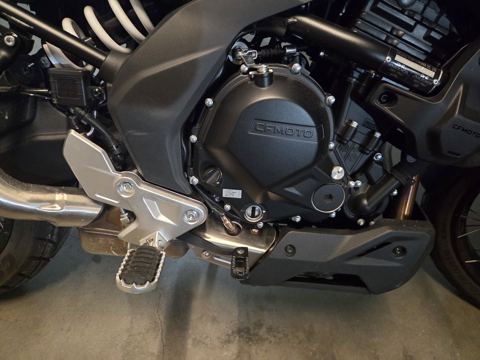 CFMOTO 700MT | Stare impecabilă + Topcase inclus (Pregătită de drum)