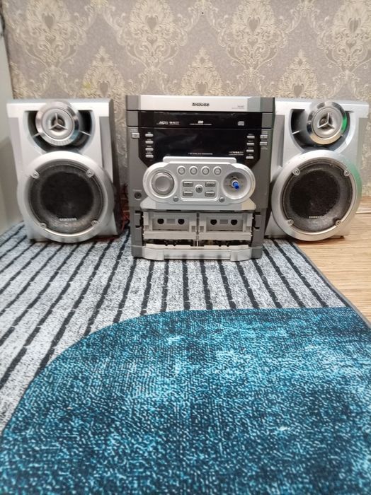 муз.центр.5 тыс продам